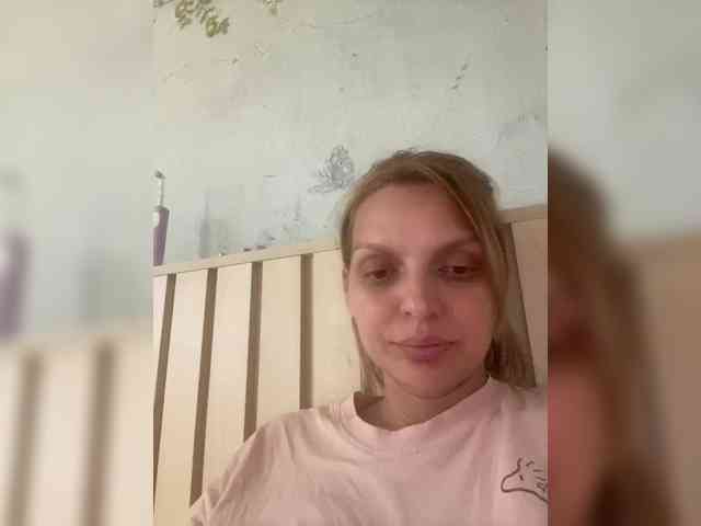 AmelieX69 webcam