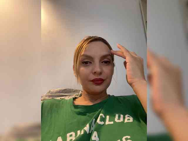 AmelieX69 webcam