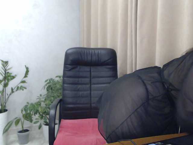carmela4 live cam on BongaCams