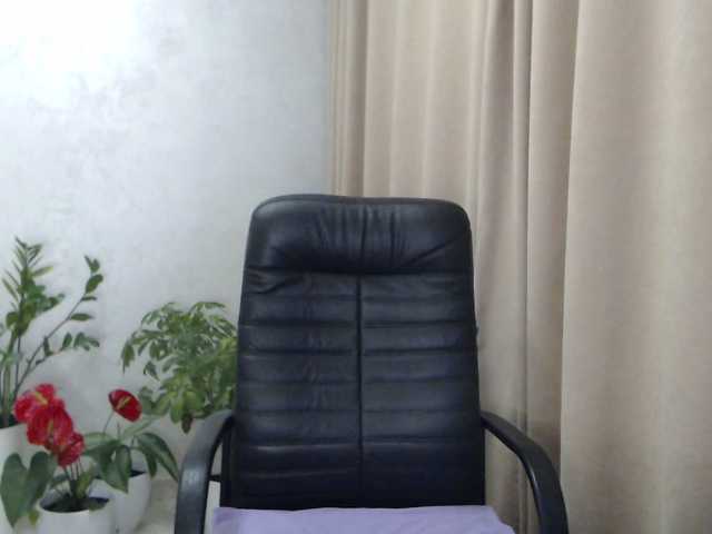 carmela4 live cam on BongaCams