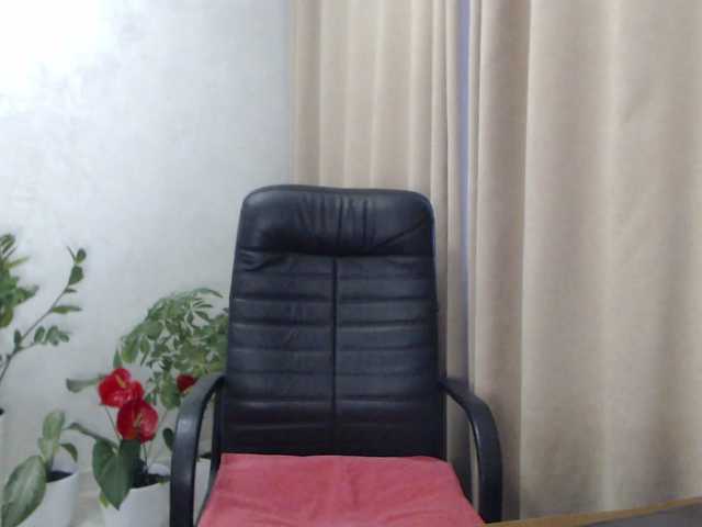carmela4 live cam on BongaCams
