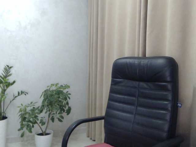 carmela4's BongaCams show and profile