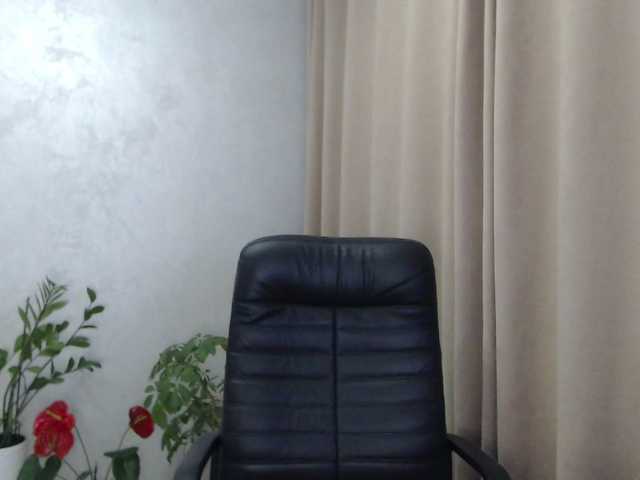 carmela4 live cam on BongaCams