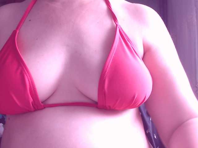 le modèle SweetBrunete est en webcam porno dans un show sur le site bongacams, il possède les tags suivants: White/Caucasian,Brunette,Shaved
