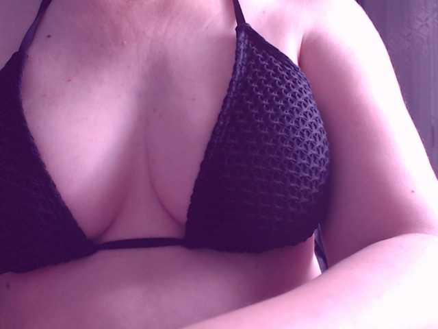 sweetbrunete live cam on UnifiedCams