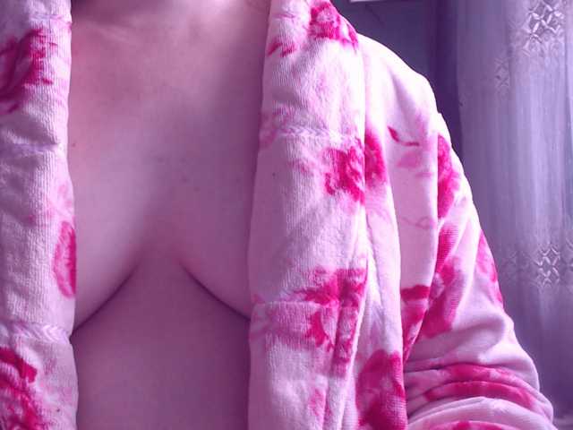 SweetBrunete live cam preview