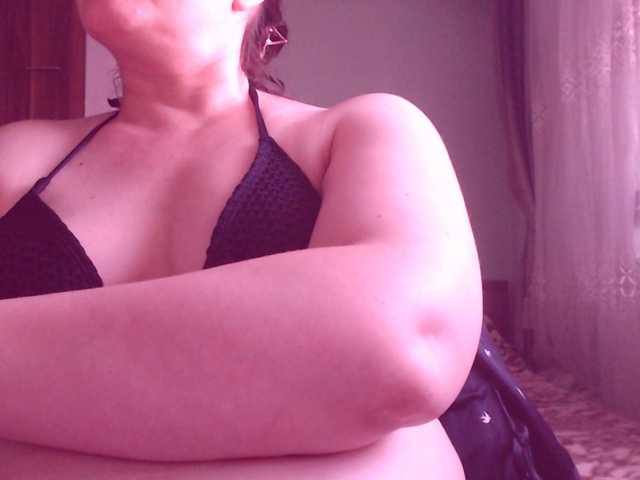 sweetbrunete