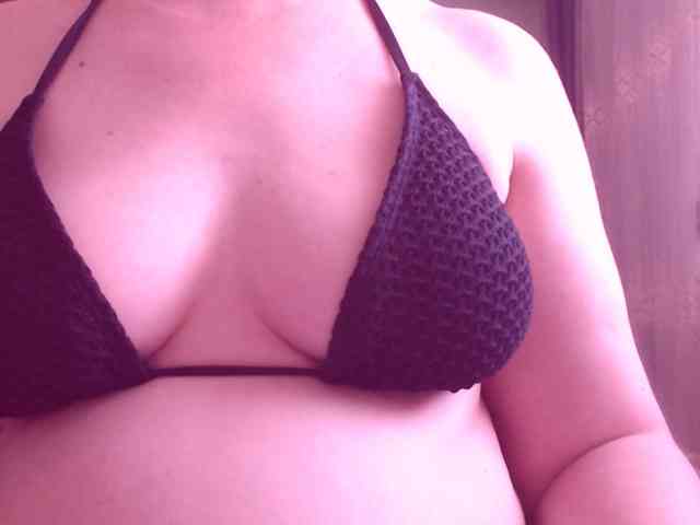 SweetBrunete webcam