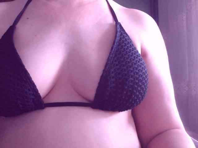 SweetBrunete webcam