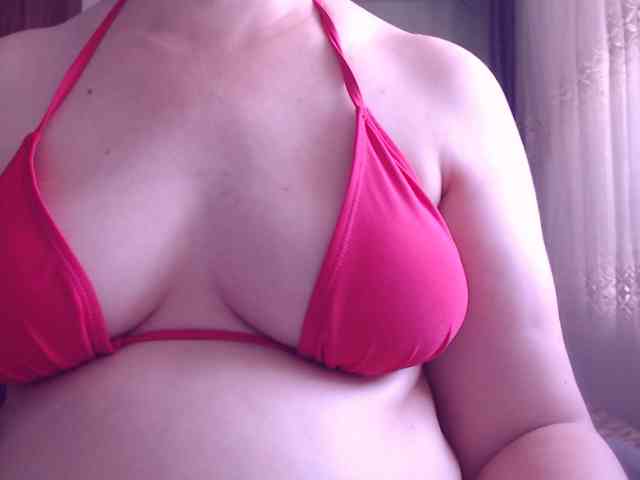 SweetBrunete webcam