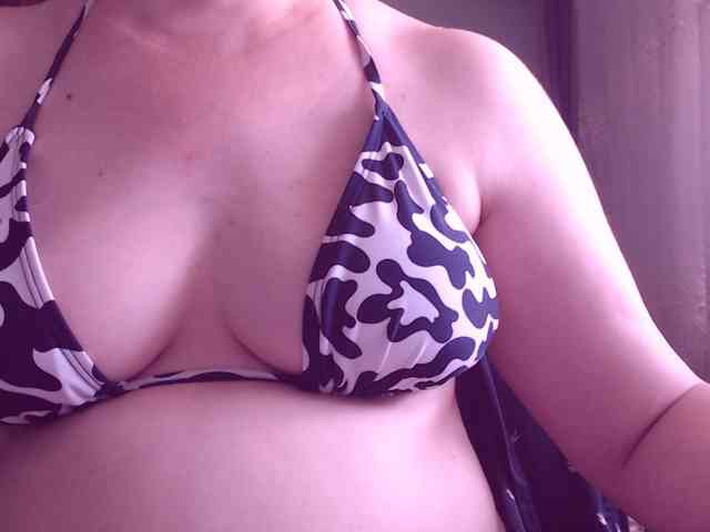 sweetbrunete