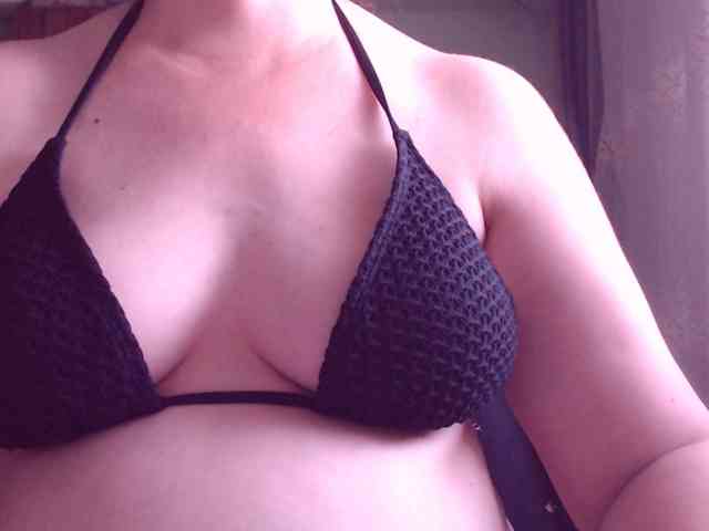 SweetBrunete webcam