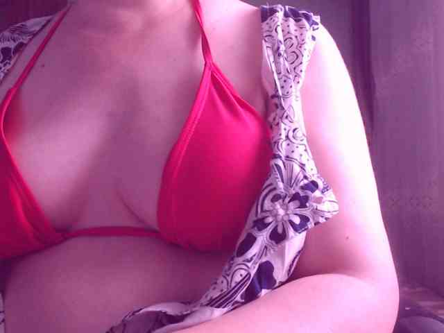 SweetBrunete webcam