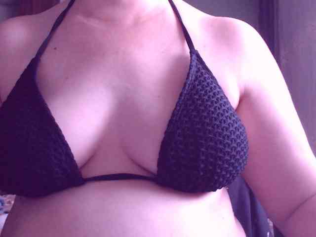 SweetBrunete webcam