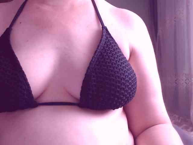 SweetBrunete webcam