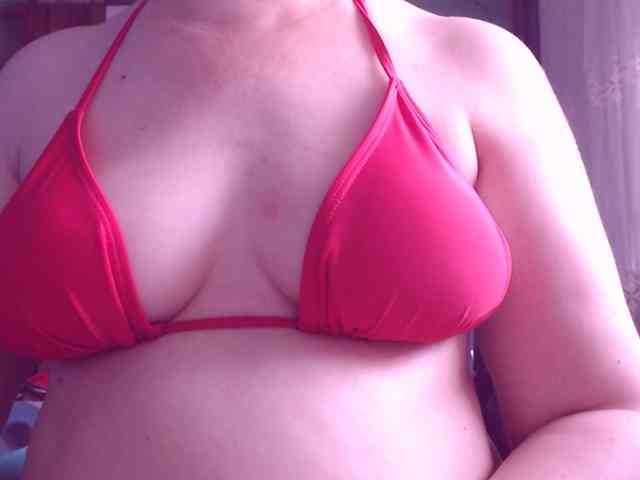 SweetBrunete webcam