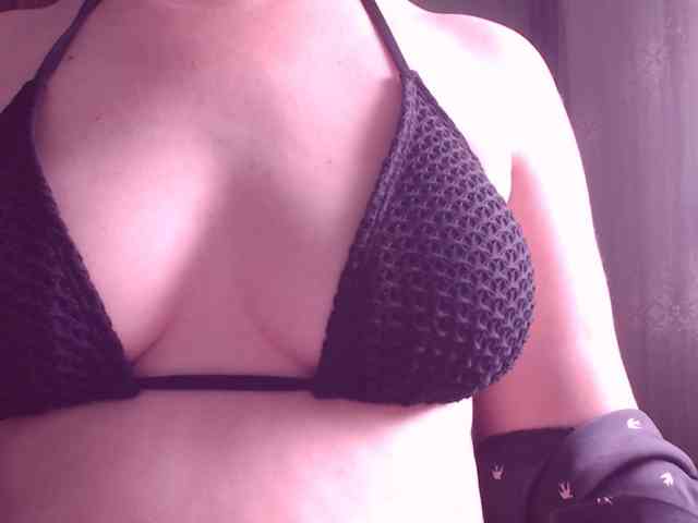 SweetBrunete webcam