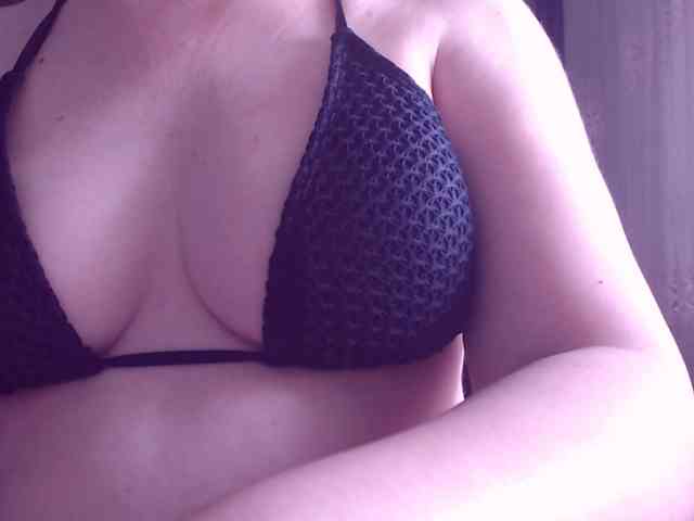 SweetBrunete webcam