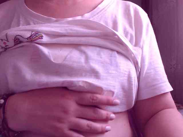 sweetbrunete bongacams