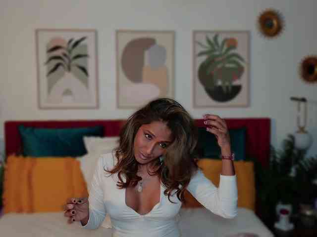 transex-shana Sex Cam Show