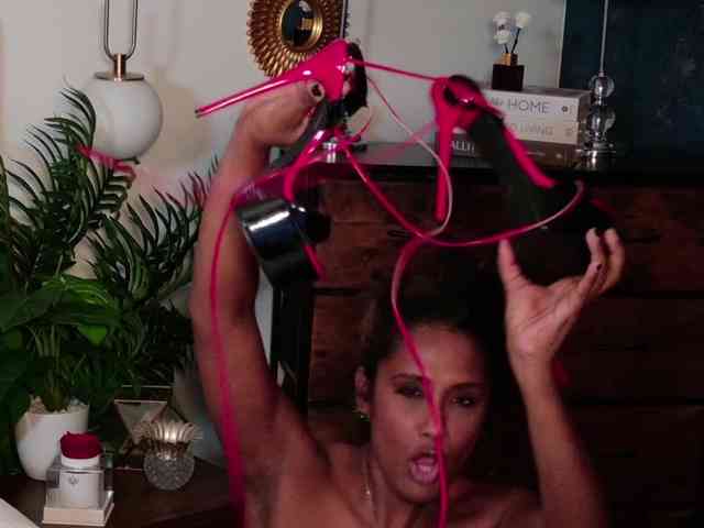 transex-shana