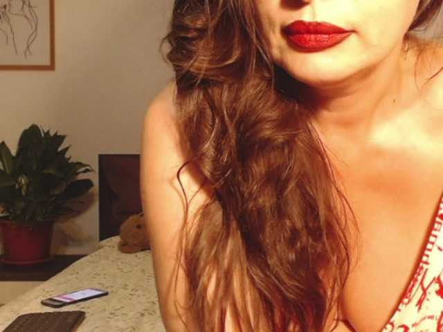 ellaine live cam on BongaCams