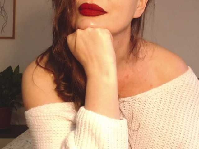 ellaine live cam on BongaCams