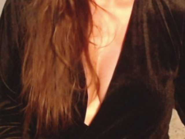 ellaine live cam on BongaCams