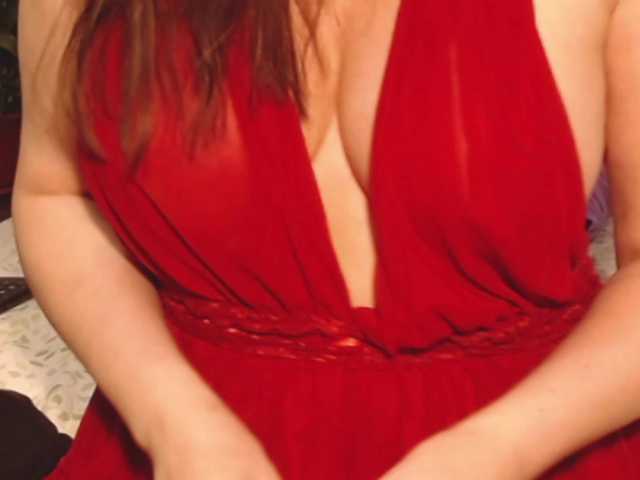 ellaine live cam on BongaCams