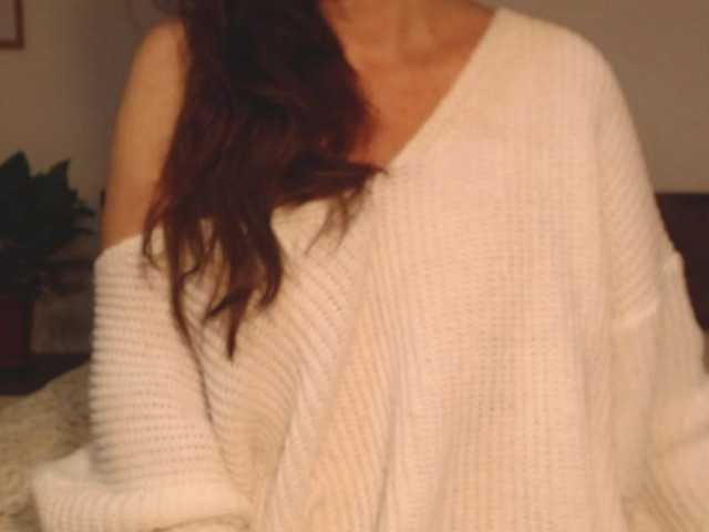 ellaine live cam on BongaCams