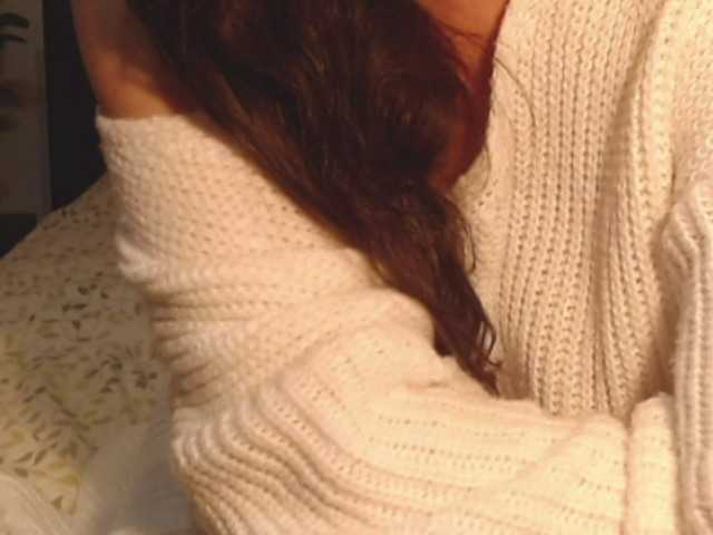ellaine live cam on BongaCams