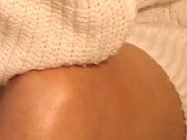 ellaine live cam on BongaCams