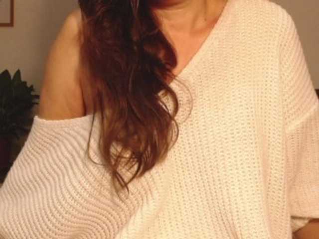 ellaine live cam on BongaCams