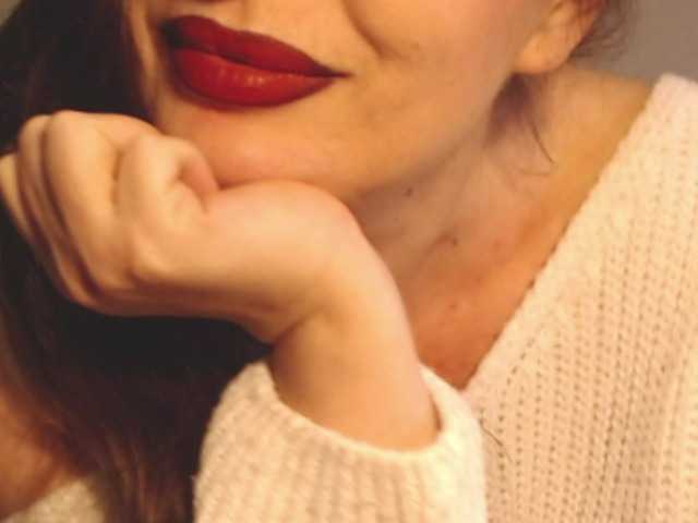 ellaine live cam on BongaCams
