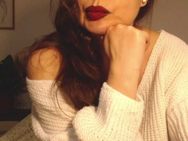 ellaine live cam on BongaCams