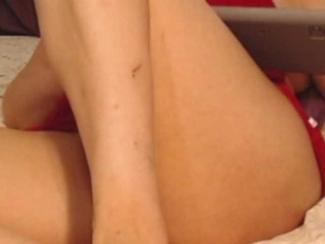 ellaine live cam on BongaCams