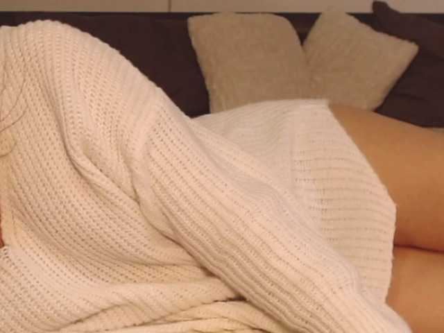 ellaine, en vivo ahora en BongaCams