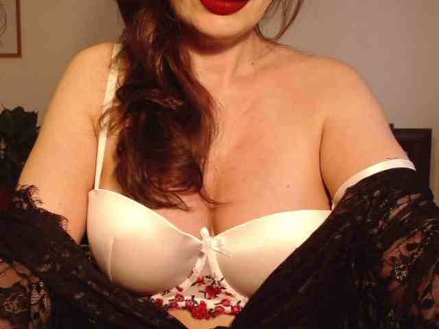 Lutetia webcam