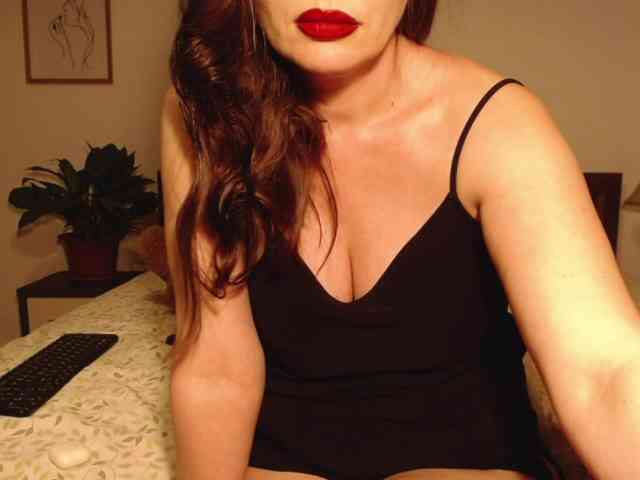 Lutetia webcam
