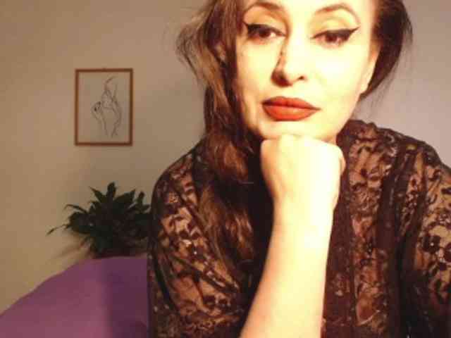Lutetia webcam