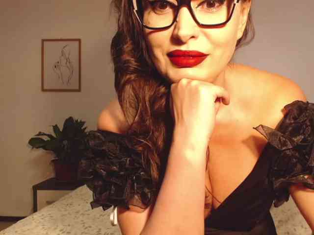 Lutetia webcam