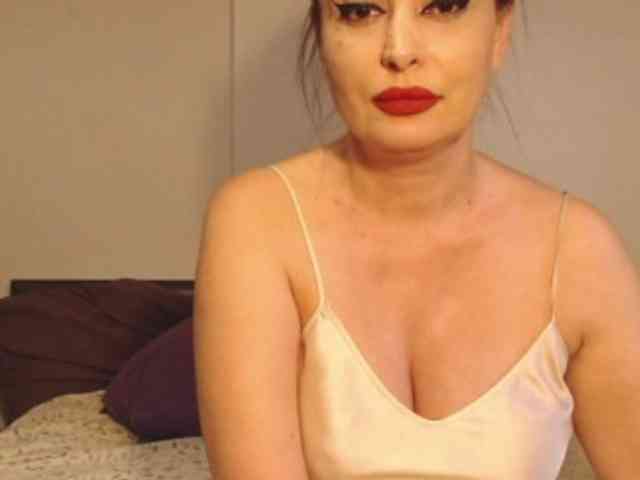 Lutetia webcam