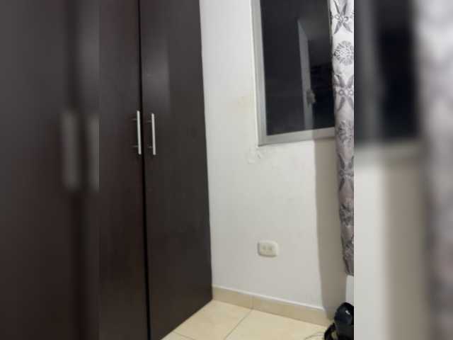 valerysweet11 Live Cam on BongaCams