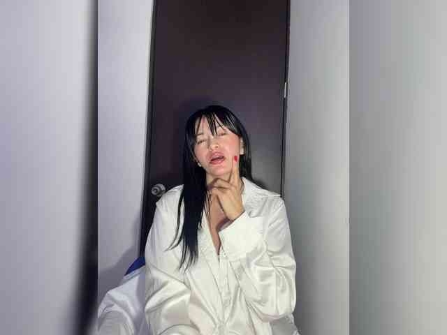 ValerySweet11 webcam