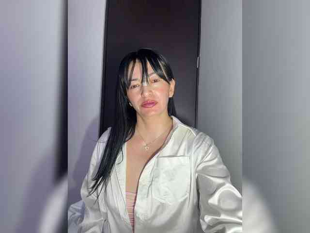 ValerySweet11 webcam