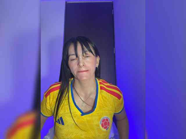 ValerySweet11 webcam