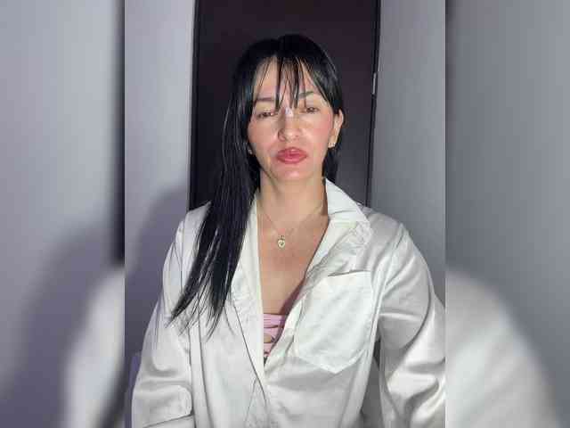 ValerySweet11 webcam