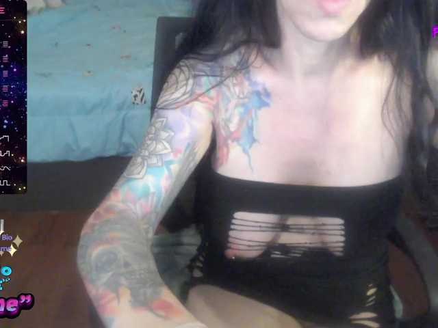 venusx1 live cam on BongaCams