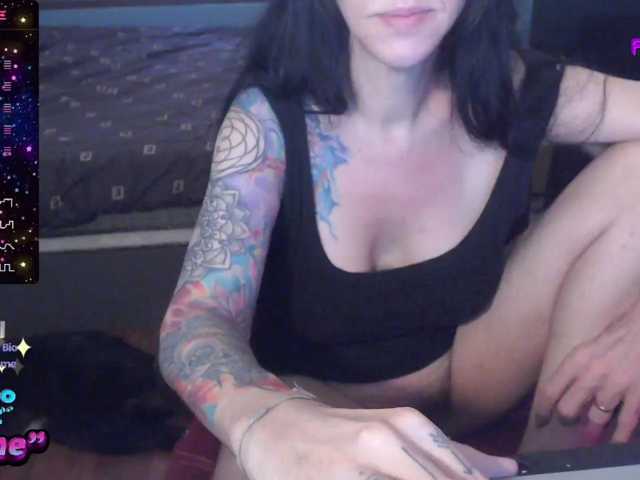 venusx1 live cam on BongaCams