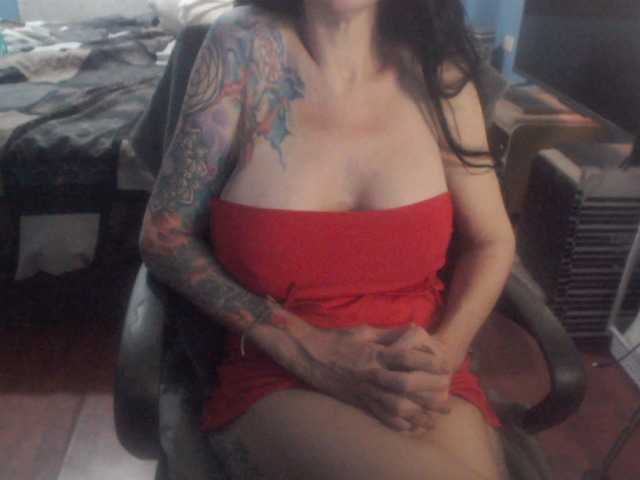 venusx1's BongaCams show and profile